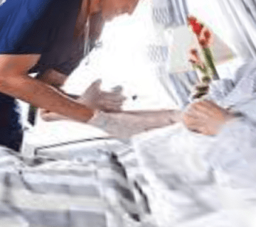 نگهداری و مراقبت از بیمار